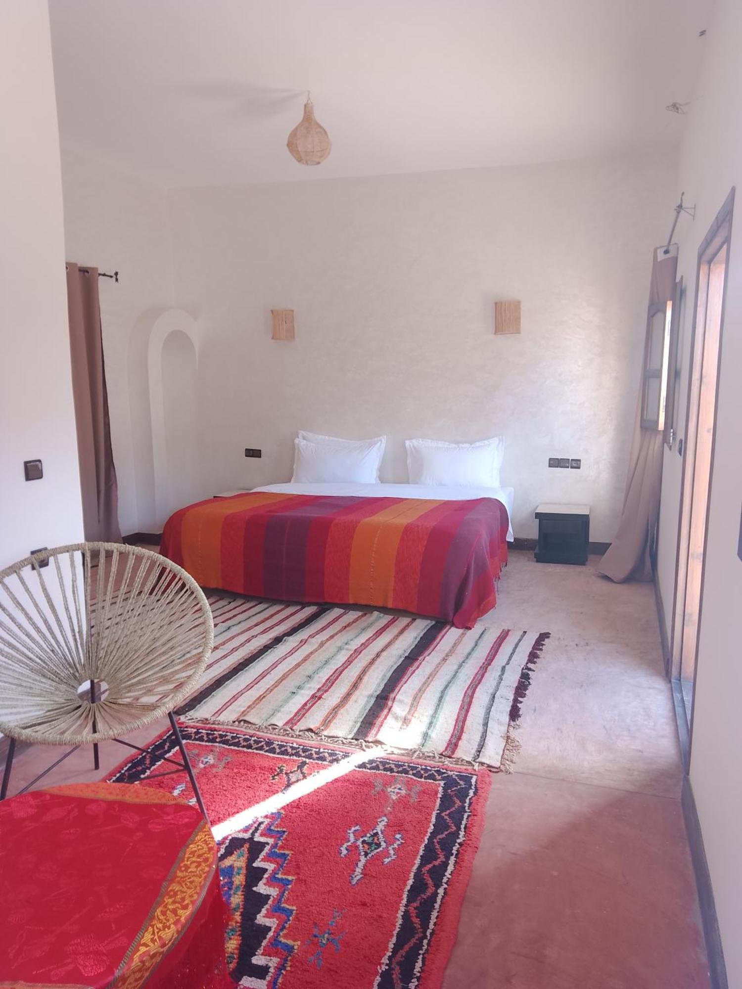 Ostello Kasbah Dar Bahnini Skoura Esterno foto